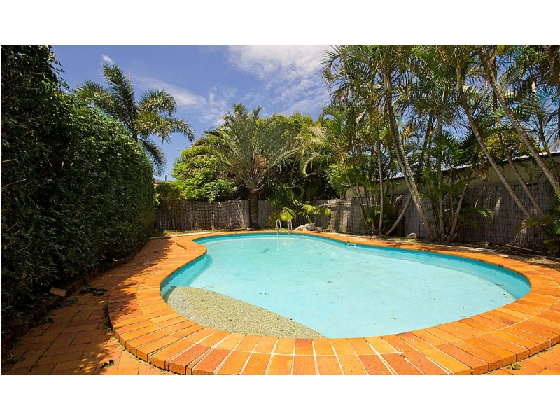 13 Golden Avenue, Kallangur QLD 4503