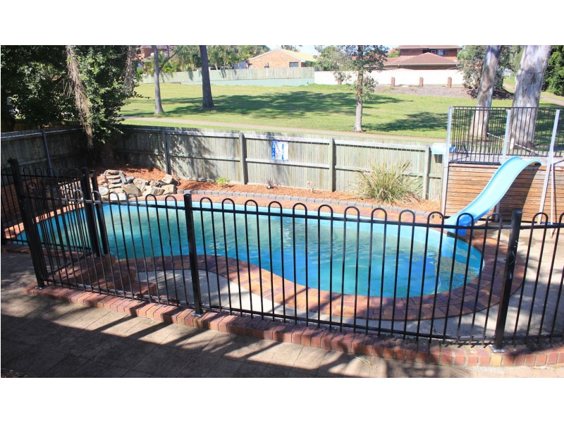 93 Woondaree Street, Bracken Ridge QLD 4017