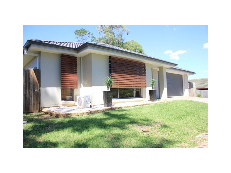 60 Goshawk Drive, Kallangur QLD 4503