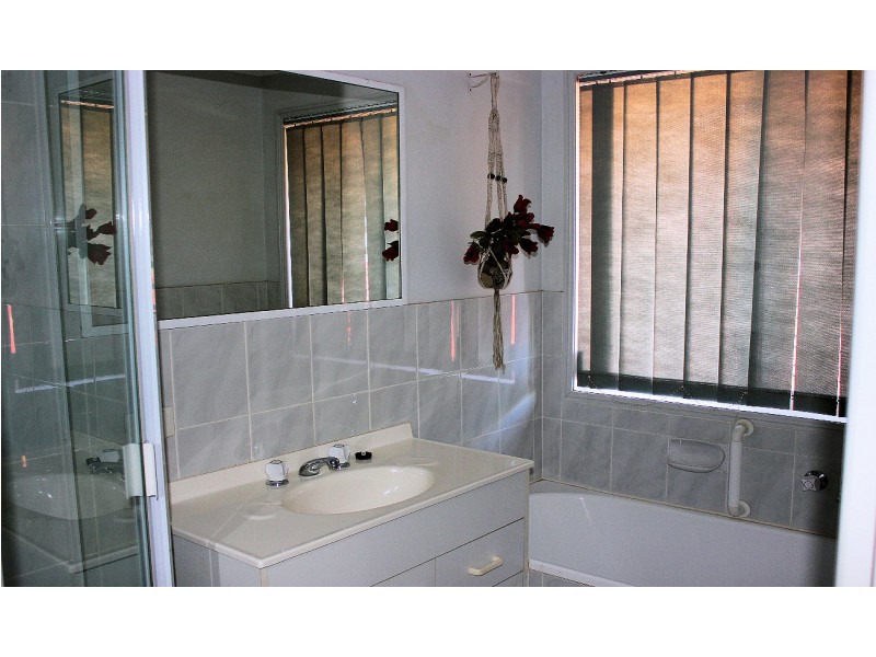 11/130 Duffield Rd, Kallangur QLD 4503