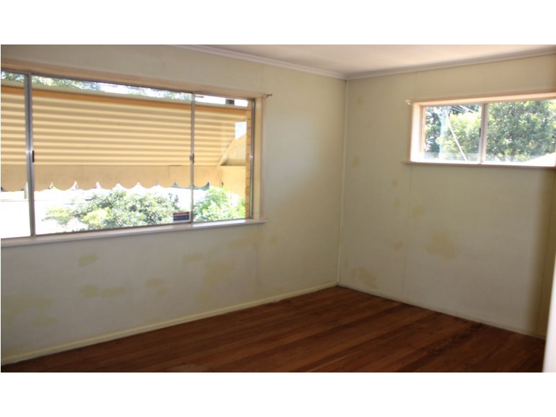 1279 Anzac Avenue, Kallangur QLD 4503