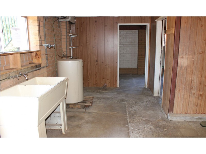 1279 Anzac Avenue, Kallangur QLD 4503