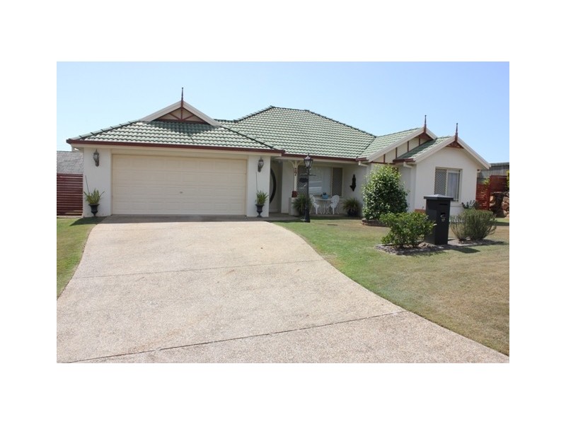 17 Pembridge, Murrumba Downs QLD 4503