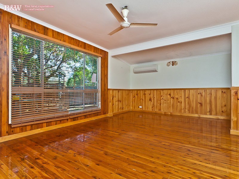 1 Duffield Rd, Murrumba Downs QLD 4503