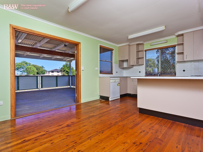 1 Duffield Rd, Murrumba Downs QLD 4503