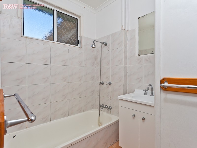 1 Duffield Rd, Murrumba Downs QLD 4503