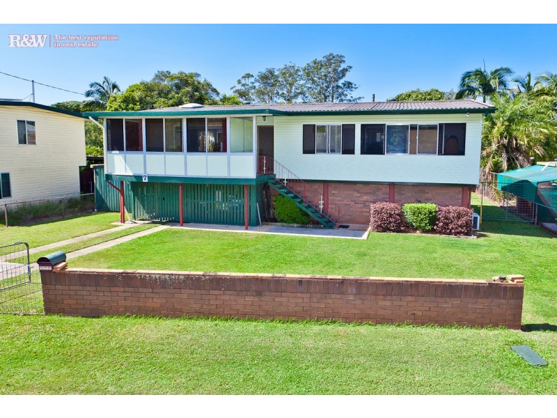 7 Doon Street, Kallangur QLD 4503