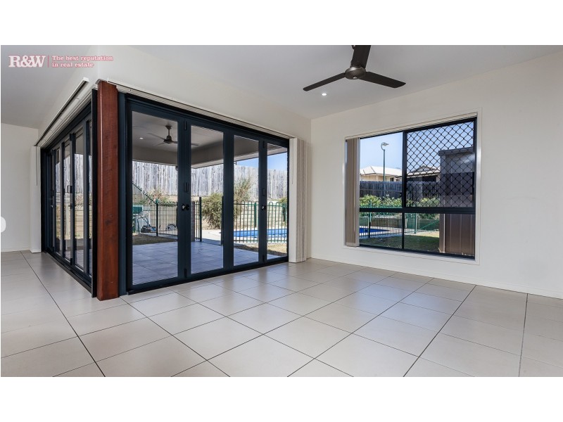 16 Burns Parade, Kallangur QLD 4503