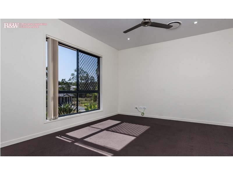 16 Burns Parade, Kallangur QLD 4503