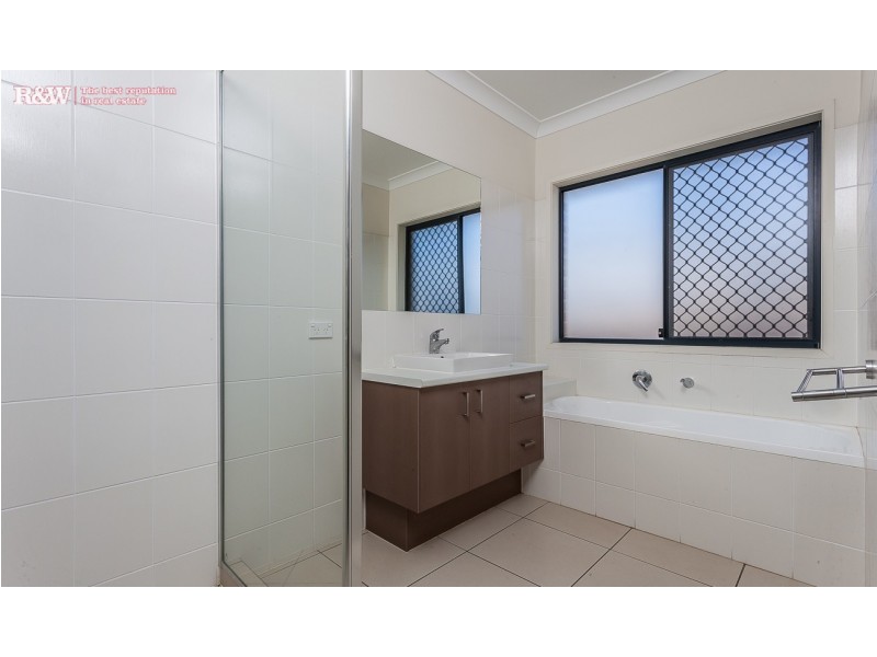 16 Burns Parade, Kallangur QLD 4503