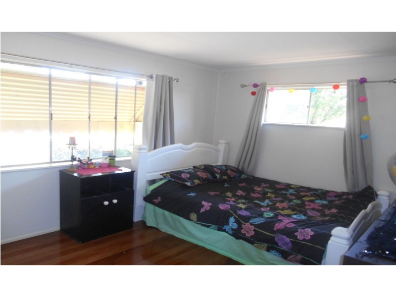 1279 Anzac Avenue, Kallangur QLD 4503