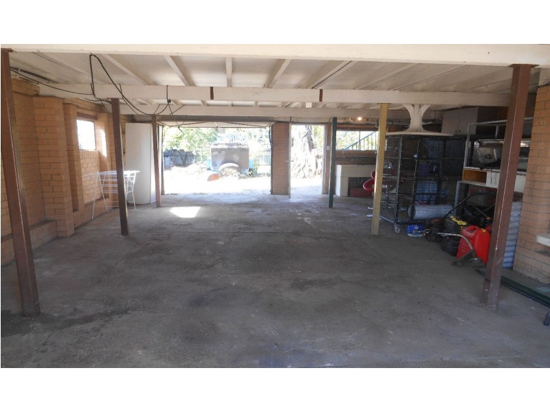 1279 Anzac Avenue, Kallangur QLD 4503