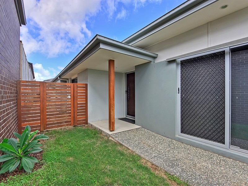 7 Jowarra St, Kallangur QLD 4503