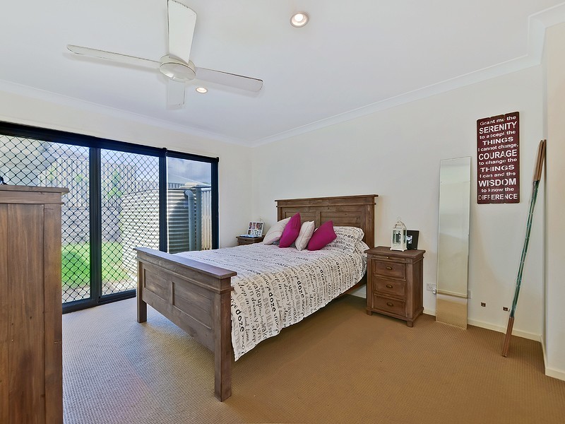 7 Jowarra St, Kallangur QLD 4503