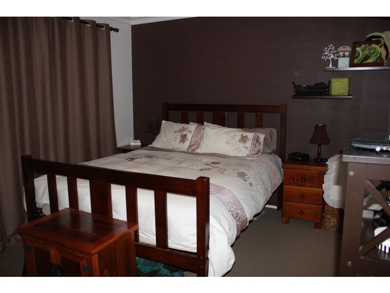 27 CAIRNS, Griffin QLD 4503