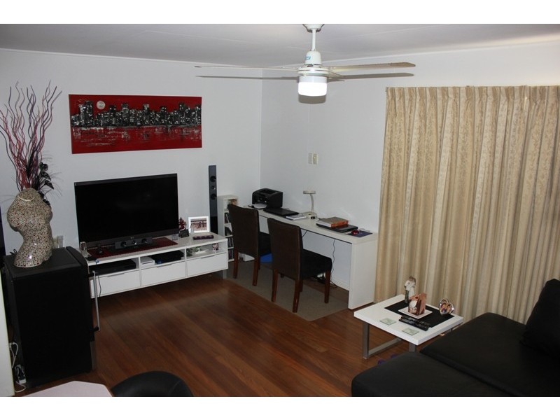 19 Andrew Street, Kallangur QLD 4503