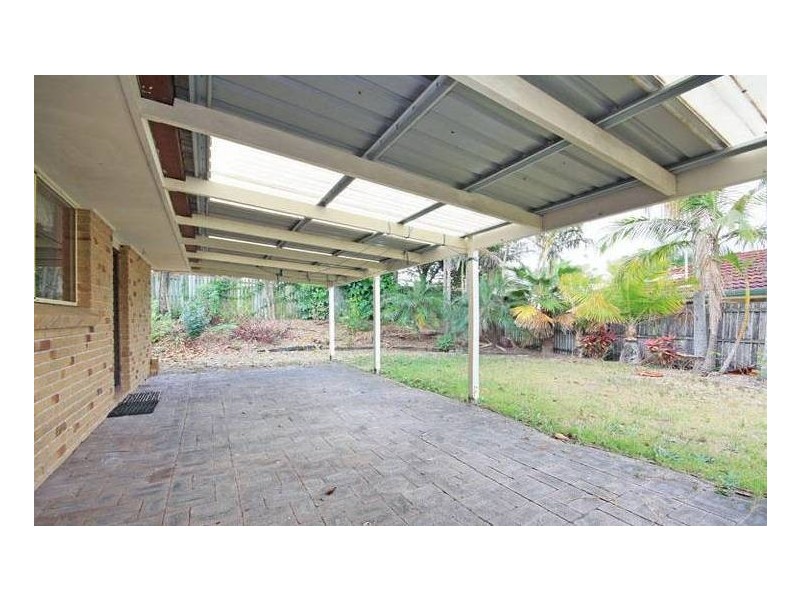 18 Talbot, Kallangur QLD 4503