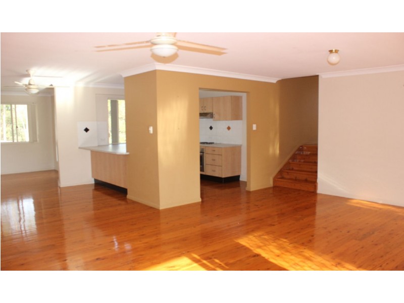 7 Hillcrest Court, Kurwongbah QLD 4503