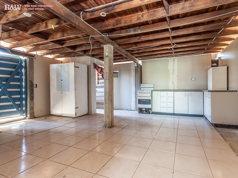 43 Boardman St, Kallangur QLD 4503