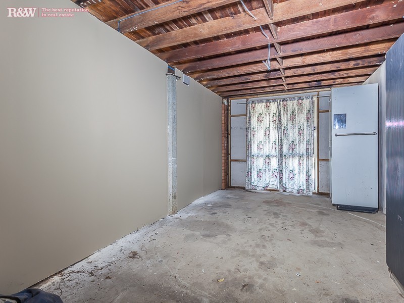 43 Boardman St, Kallangur QLD 4503