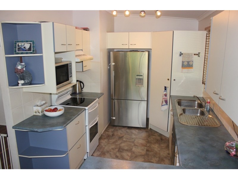 16 alpha, Kallangur QLD 4503