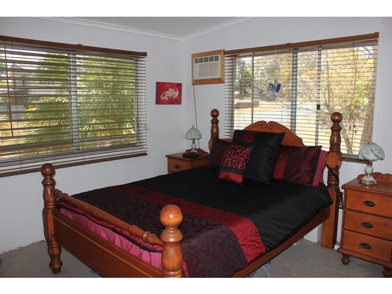 16 alpha, Kallangur QLD 4503