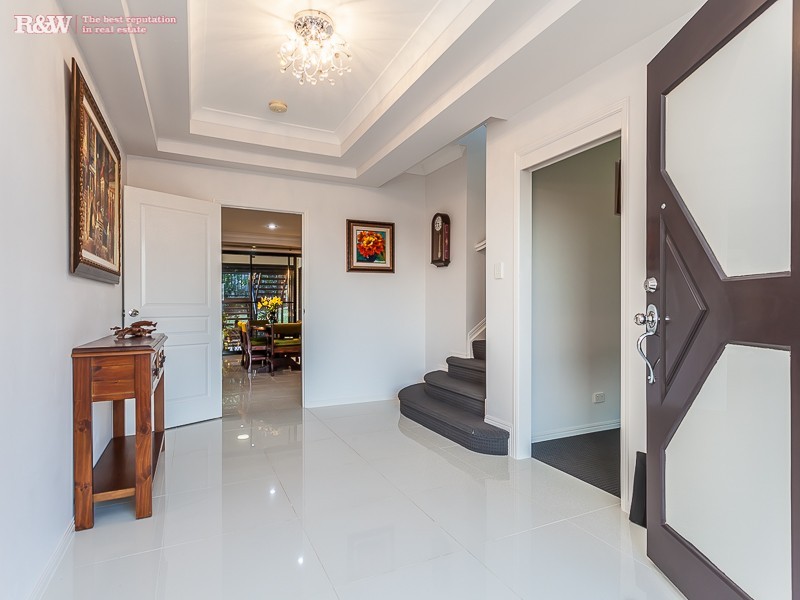 16 Avonlea St, Murrumba Downs QLD 4503