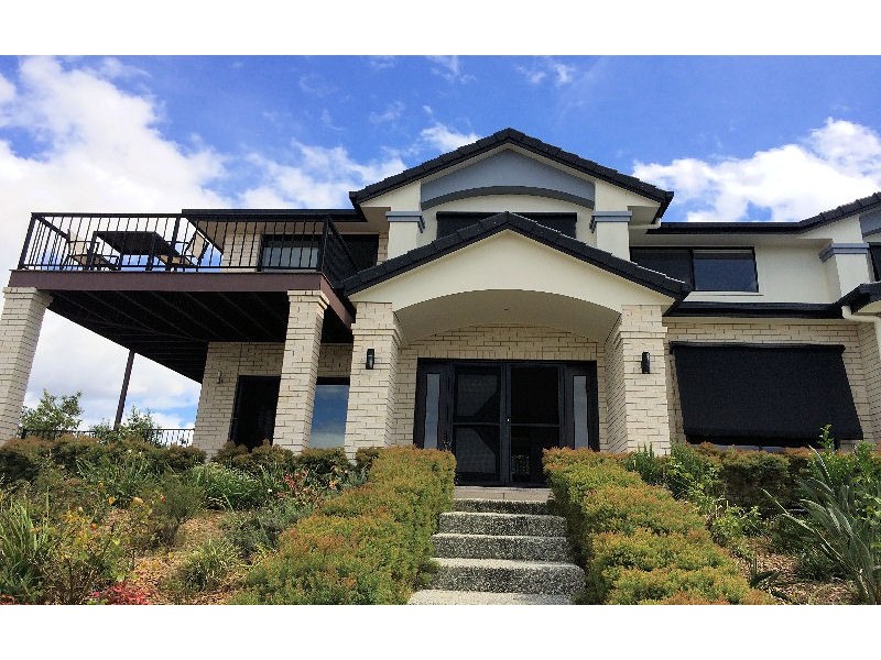 16 Avonlea St, Murrumba Downs QLD 4503