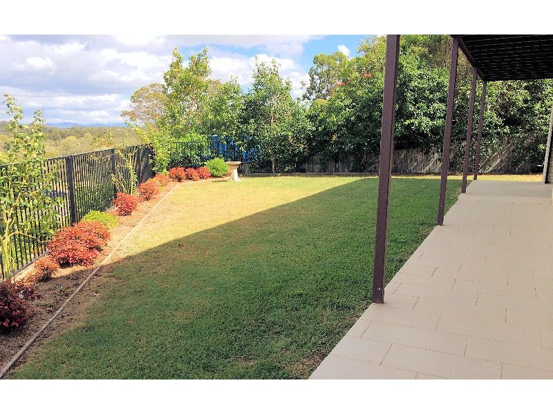 16 Avonlea St, Murrumba Downs QLD 4503