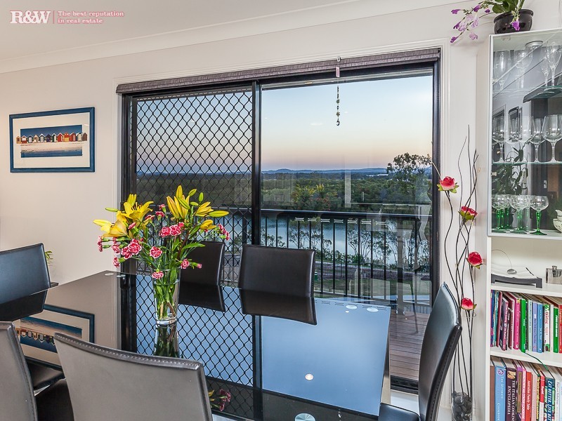 16 Avonlea St, Murrumba Downs QLD 4503