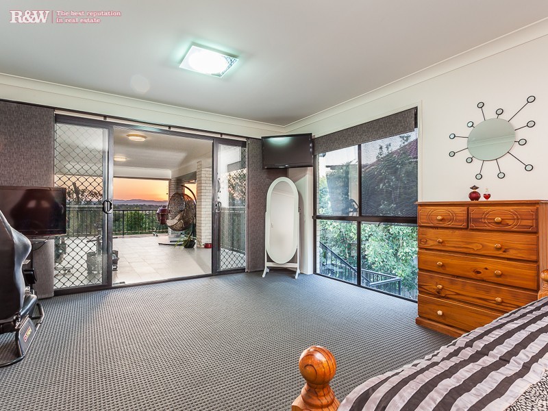 16 Avonlea St, Murrumba Downs QLD 4503