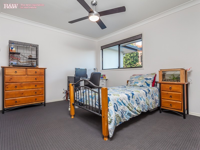 16 Avonlea St, Murrumba Downs QLD 4503