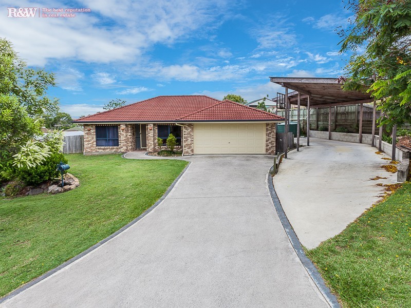 5 Feldsman Ct, Petrie QLD 4502