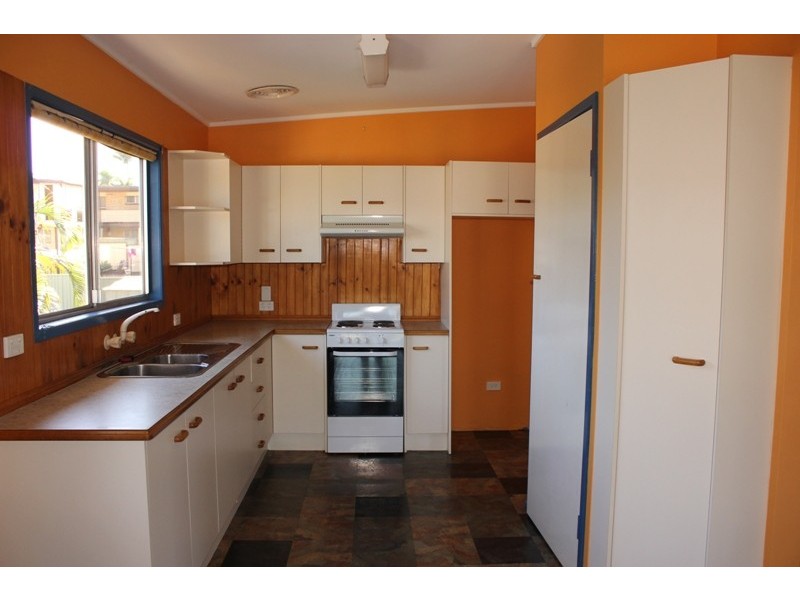 33 PETER, Strathpine QLD 4500