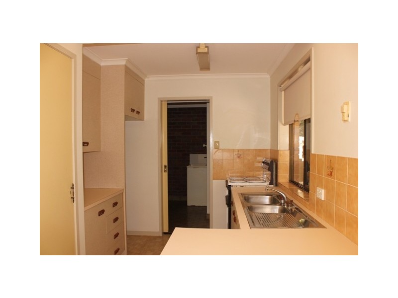 1 -12 McBain, Kallangur QLD 4503