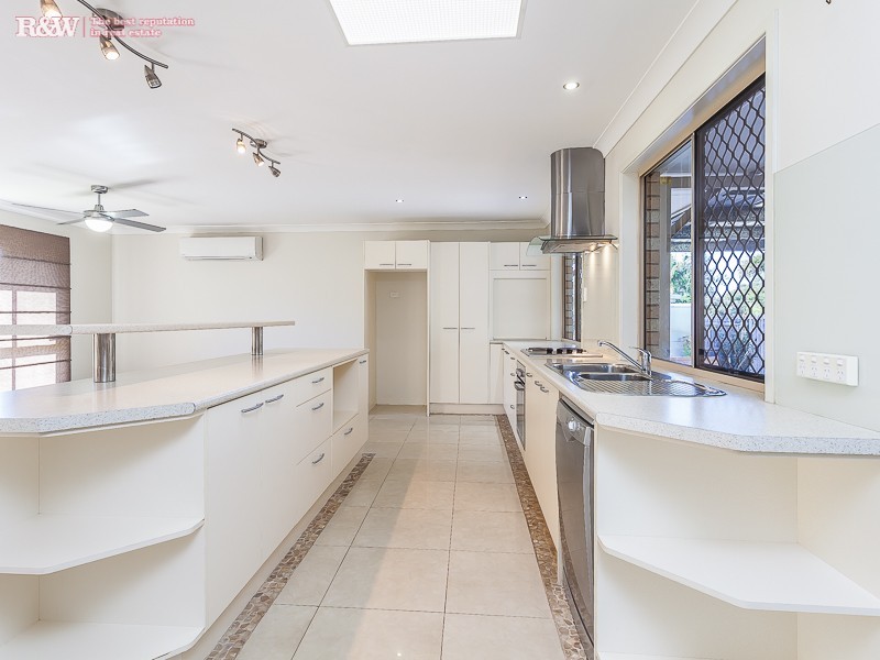 11 Freedom Dr, Kallangur QLD 4503