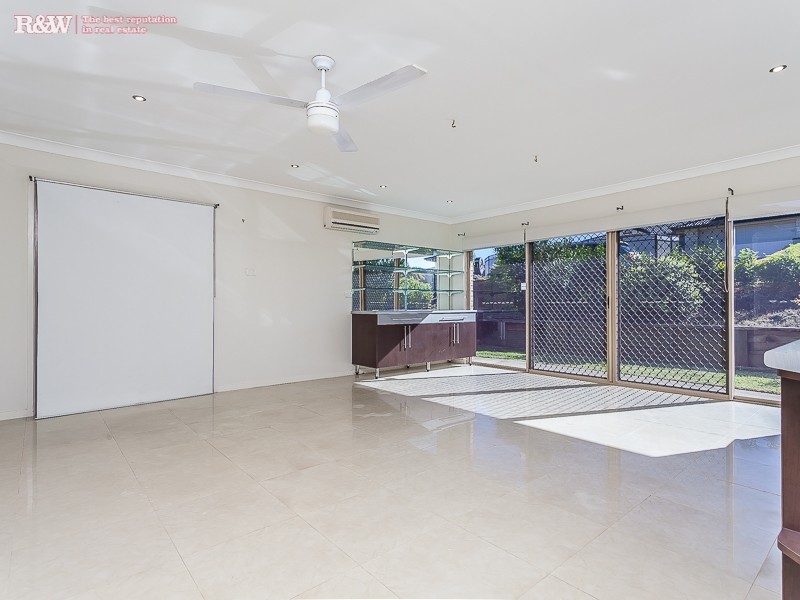 11 Freedom Dr, Kallangur QLD 4503