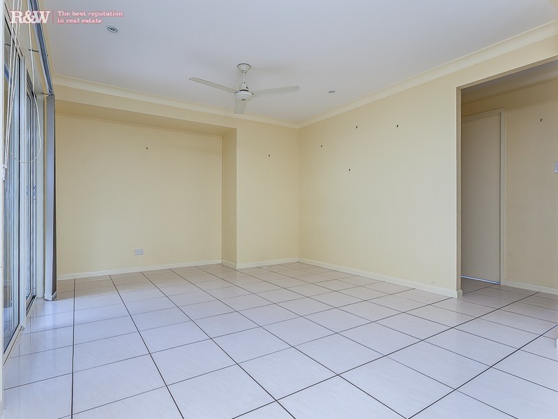 106 glass house, Kallangur QLD 4503