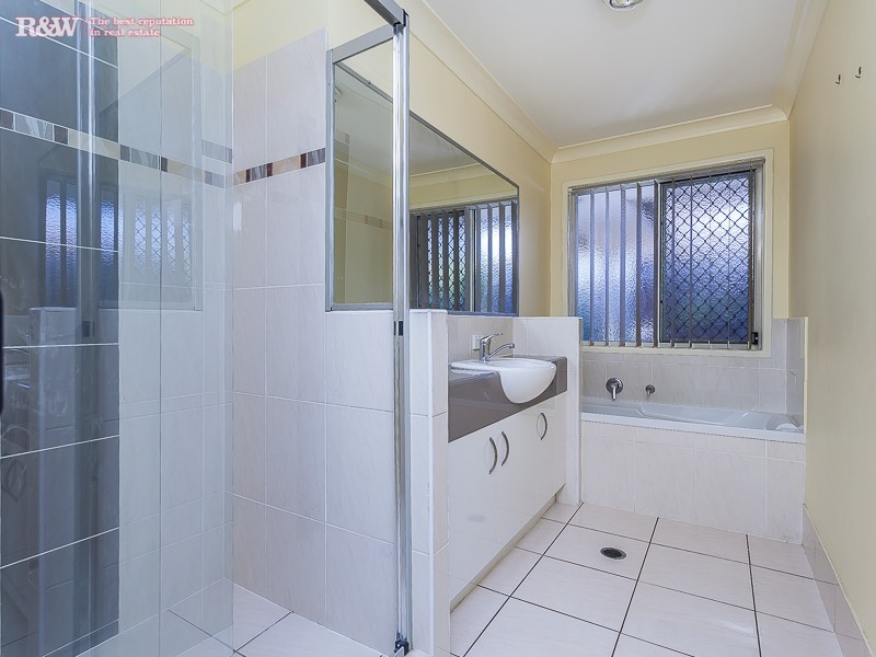 106 glass house, Kallangur QLD 4503