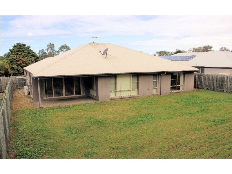 66 Butterfly Dr, Kallangur QLD 4503