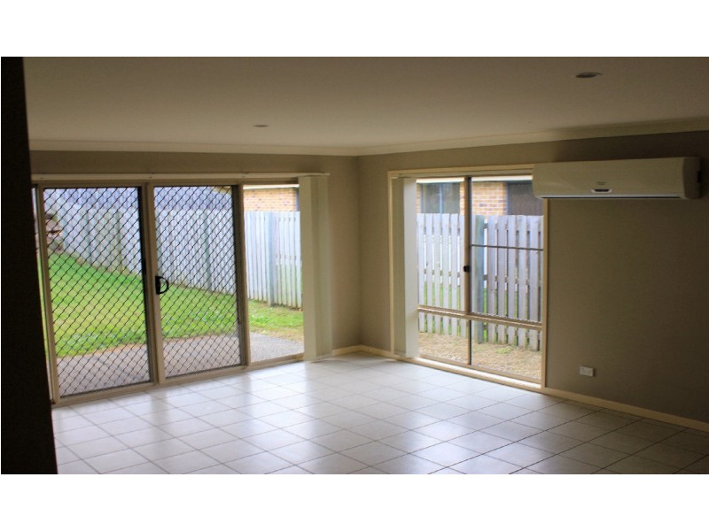 66 Butterfly Dr, Kallangur QLD 4503