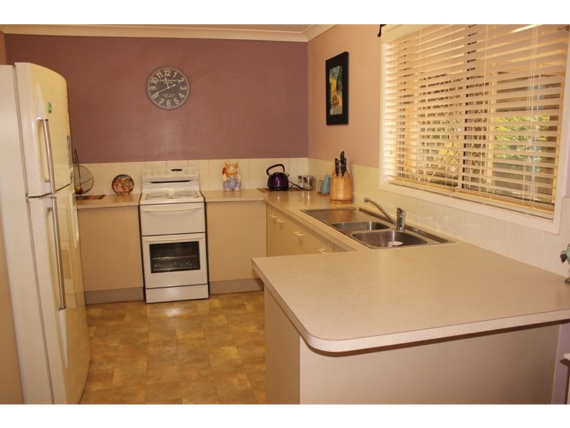 12 Jillian Street, Kallangur QLD 4503