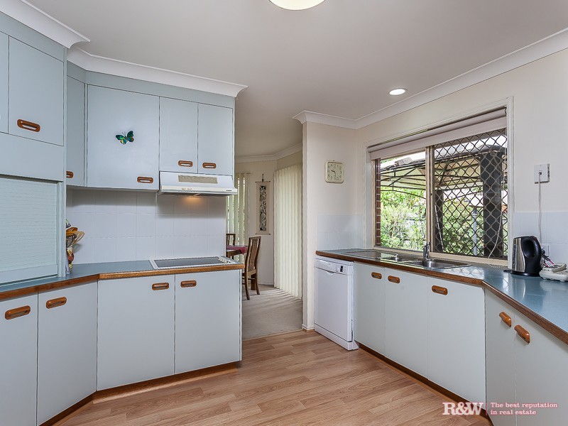 4 St Aidens Ct, Kallangur QLD 4503