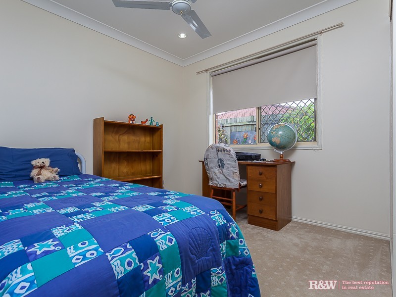 4 St Aidens Ct, Kallangur QLD 4503