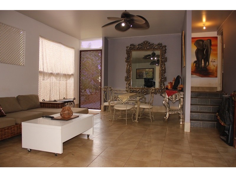 1 the crescent, Kallangur QLD 4503