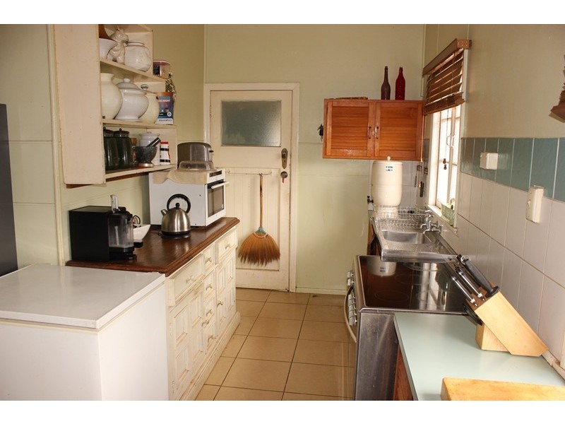 1 the crescent, Kallangur QLD 4503