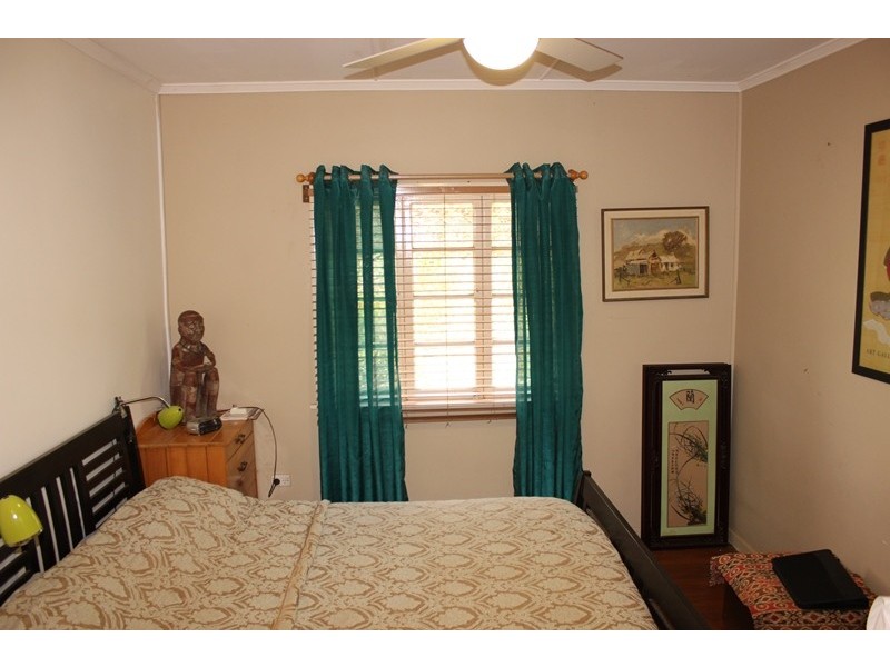 1 the crescent, Kallangur QLD 4503