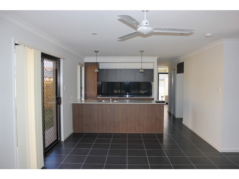 North Lakes QLD 4509