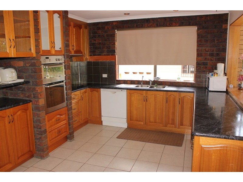 41 Melinda, Kallangur QLD 4503