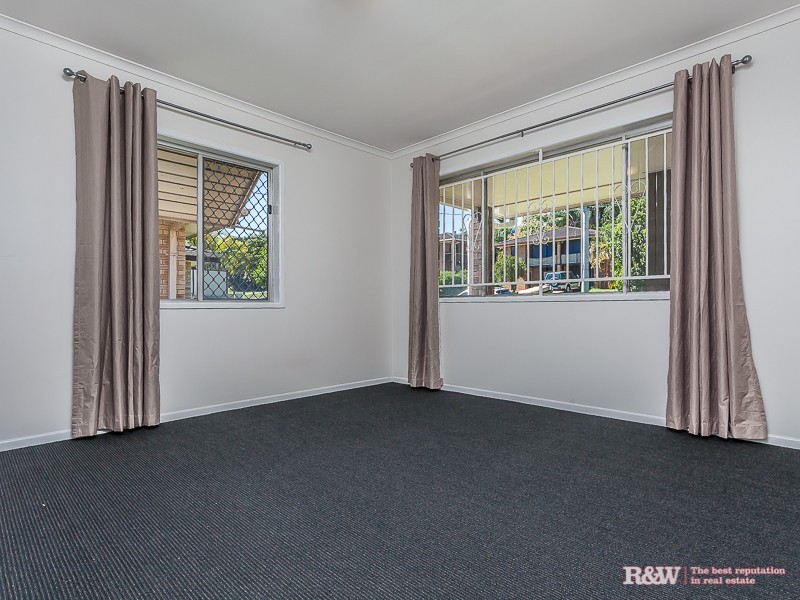 72 Wattle St, Kallangur QLD 4503